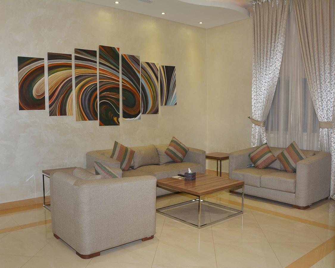 Mandarin Alshamal Hotel Apartments Riadh Exterior foto
